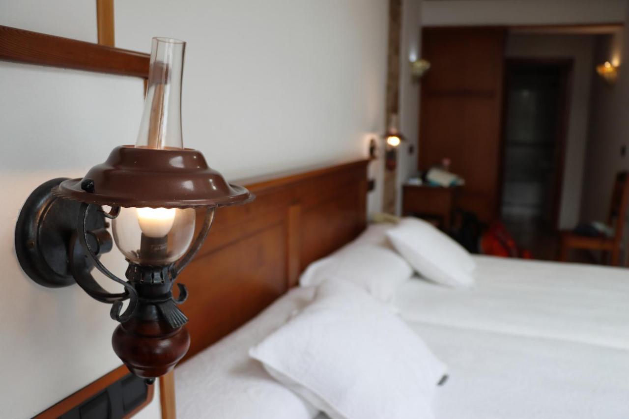 Hotel Pazos Alba سانتياغو دي كومبوستيلا المظهر الخارجي الصورة